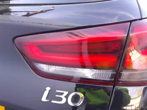 MK3 HYUNDAI I30 REAR LIGHT ON TAILGATE (DRIVER SIDE) ESTATE 92404G4200 17-20 - Picture 1 of 5