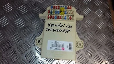Caja de fusibles Hyundai i30cw 1.4 FD 2010-2012 - Imagen 1 de 3