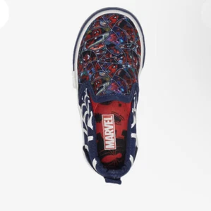 Spider Man Slip On Round Up Sneakers New - Picture 1 of 4