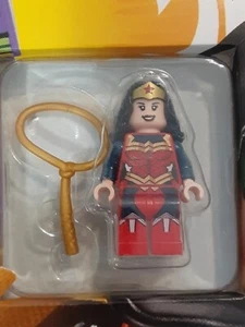 Lego Minifigure Wonder Woman Super Heroes Dk Book - Picture 1 of 4