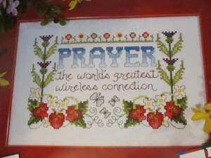 Prayer Connection - Magazine Cross Stitch Pattern - Wireless Strawberries Flower - Picture 1 of 1