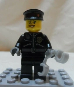 LEGO Black Uniform Police Officer Minifigure  - Picture 1 of 1