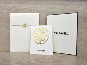 CHANEL VIP GWP Gift Gold Metal Camellia Bookmark Bookplate - Bild 1 von 3
