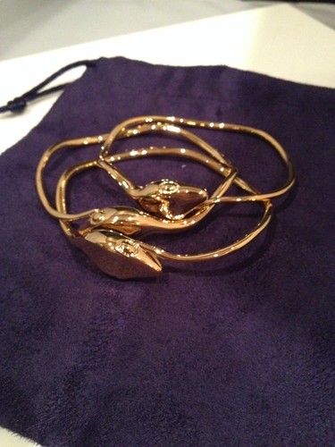 Nuovo con etichette! Tory Burch Serpent Impilation Bangles RARO MRP $195