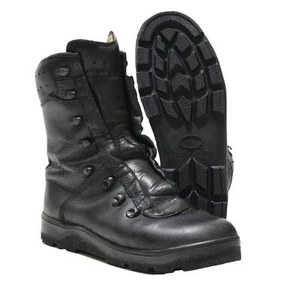 Genuine German Army Surplus DMS Combat Leather Boots New Soles - Foto 1 di 2