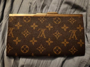 Louis Vuitton Monogram Long Kisslock Wallet Brown - Picture 1 of 12