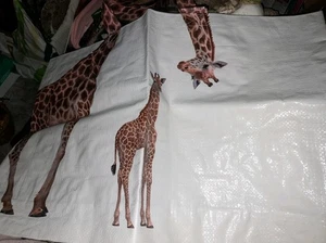 GIRAFFE LARGE 2 HANDLED SHOPPER/ BEACH BAG BRAND NEW - Picture 1 of 2