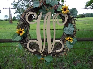 Wooden Letters, Monogram Vine (W) Letter, Unfinished Wall Letters, Large Letter - Picture 1 of 1