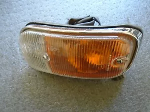 AUSTIN / MORRIS JU 250 FRONT INDICATOR / SIDELIGHT LUCAS L790 - NEW OLD STOCK - Picture 1 of 4