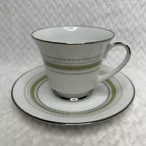 Vintage Noritake Cup & 6" Saucer 7 Sets Waltz #2027 Design Green/Yellow/Blue - Picture 1 of 5