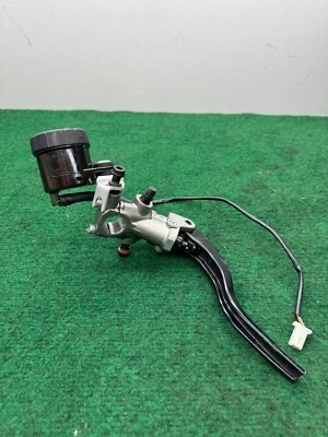 Ducati MONSTER 1200s 2018 前刹车大师 — 第 1/4 张图片