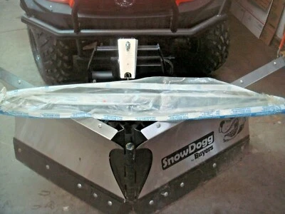 Moldura de puerta delantera derecha exterior Chevrolet 95-99 Monte Carlo GM 12529578 Z7  Foto 1 de 4