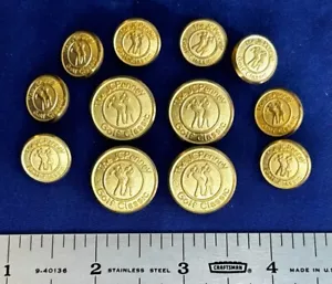 The JC Penney Golf Classic Logo Blazer Knopf Set Messing 12 Tasten Anzug JCPenney - Bild 1 von 13