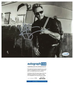 MATT SORUM SIGNED AUTOGRAPHED 8x10 PHOTO GUNS N ROSES GNR DRUMMER - ACOA COA - Picture 1 of 1