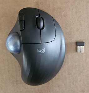 Logitech ERGO M575 Wireless Trackball Bluetooth Mouse Easy thumb control PC MAC - Picture 1 of 7