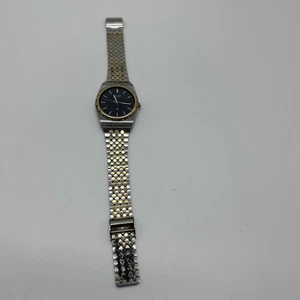 VINTAGE SEIKO SQ QUARTZ 7813 - 6029 WORKING PERFECTLY 35MM - Picture 1 of 6