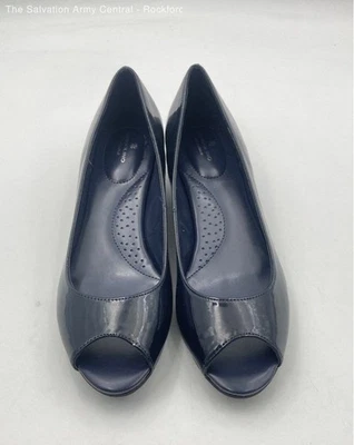 Tacones de tacón de cuña Bandolino para mujer Candra azul charol punta abierta talla 11M Foto 1 de 4