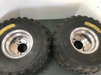 1983 - 85 年本田 ATC 200X DWT 4/110 250R 350X 后轮和 20x11-8 肯达轮胎 — 第 1/4 张图片