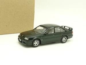 Ixo SB 1/43 - Opel Lotus Omega Verde 1988 - Foto 1 di 1