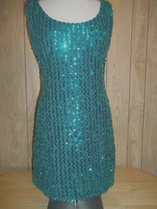 GREEN DARK Sequins Sparkle Vintage Dress -  Party- Holiday's! PRETTY! - Picture 1 of 6
