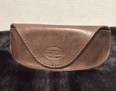 Fossil Gafas Gafas de sol Estuche Cierre magnético Marrón Foto 1 de 4