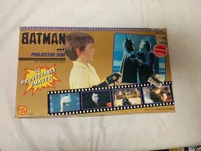 Pistola Proyectora Batman 1989 Toybiz Super Powers Joker Batimóvil Kenner Foto 1 de 4