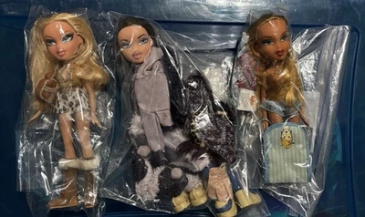 Bratz Doll Lot Wintertime Wonderland Dana Treasures Cloe - Image 1 of 4