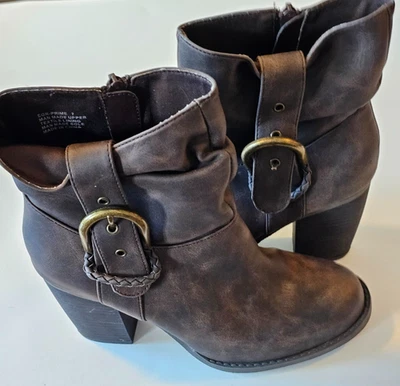  Women's Ankle Boots - Sugar SGR-Prime Nubuck Women's Ankle Boots Size US 7 M   - Image 1 of 4