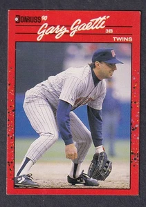 1990 Donruss baseball card #151 Minnesota Twins Gary Gaetti - Picture 1 of 2