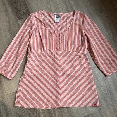 Blusa para mujer The North Face grande a rayas manga 3/4 cuello redondo lazo trasero Foto 1 de 4