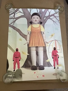Mondo Pair Of Squid Game Prints By Jiwoon Pak; Original And Variant - Picture 1 of 2