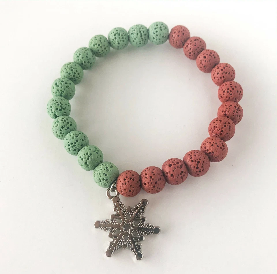 Pulsera difusora de piedra de lava copo de nieve rojo/verde 7,1 pulgadas Foto 1 de 1