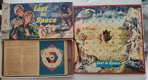 Vtg 1965 Milton Bradley Lost in Space Board Game Box Board Insert 1 Pawn - Picture 1 of 18