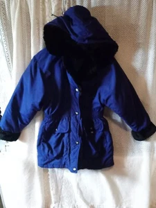 Girls Winter Coat large Royal Blue with Hood and faux fur. Quilted Lining - Picture 1 of 5