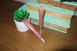 ❤️ Victoria's Secret NEW VS VINTAGE ❤️ SUGAR & SPICE ❤️ Lip Gloss 0.46oz SEALED - Picture 1 of 5