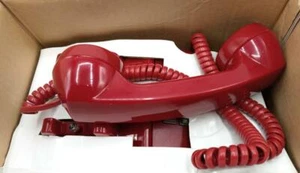 Cortelco 250047-VBA-20M-H Desk Corded Telephone W/ Flash - Red - Picture 1 of 3