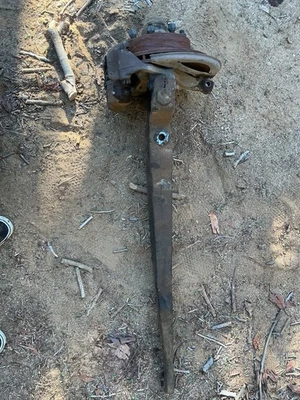 Viga del eje delantero del conductor 2x2 | Se adapta a Ford F250 F350 1987-1997 Foto 1 de 4