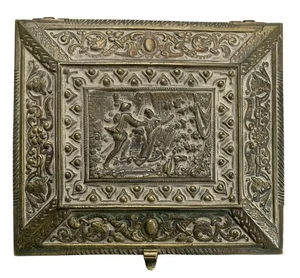 Antique Vintage Bronze Jewelry Trinket Repousse Box - Picture 1 of 9