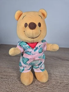 Disney Store Winnie the Pooh nuiMOs Pequeño Peluche Posable Con Conjunto Disfraz - Imagen 1 de 6