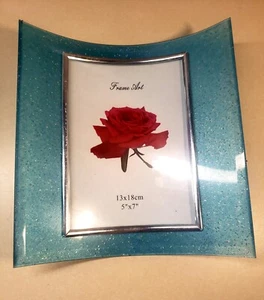 Picture Frame Unique Concave Glass Blue . photo area is 5"x7" - Picture 1 of 2