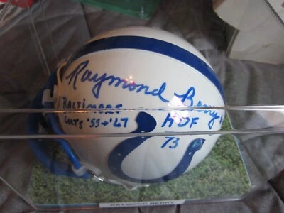 雷蒙德·贝瑞签名迷你头盔。 印第安纳波利斯小马队名人堂 — 第 1/3 张图片