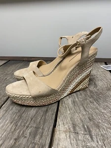 STUNNING ANTHROPOLOGIE GOLD SILVER ARDEN PLATFORM WEDGE SANDALS SHOES SIZE 9.5 - Picture 1 of 6