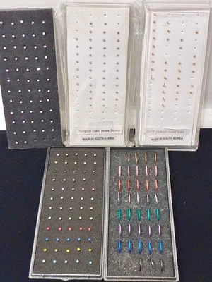 Anillo de estrás y nariz arco iris perno y anillo de acero quirúrgico Foto 1 de 4