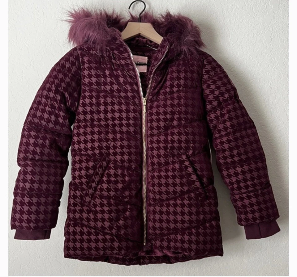 JUICY COUTURE Vino Púrpura Talla 14 Chaqueta Acolchada Abrigo Piel Capucha Cremallera Dorada Nuevo con Etiquetas Foto 1 de 4