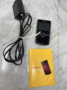 Kodak Zi8 Pocket Camcorder w/ Original AC Adapter - Picture 1 of 3