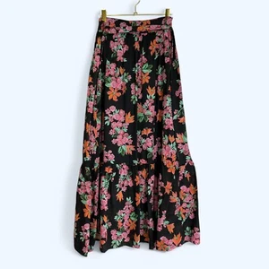 ANN TAYLOR Black Bright Floral Maxi Skirt Size UK 8 Boho Gypsy Cottage - Picture 1 of 10