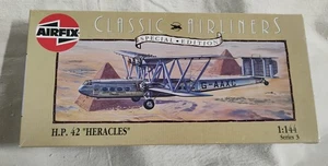 Kit aerei di linea classici vintage Airfix scala 1/144 HP 42 HERACLES, NOB - Foto 1 di 3