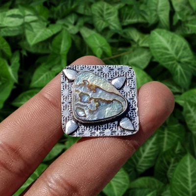 Anillo de piedras preciosas con concha de abulón natural enchapado en plata 925 joyería hecha a mano EE. UU. TALLA 8" Foto 1 de 4