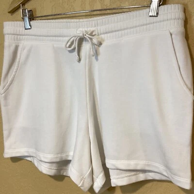 Natural Reflections Harbor Terry Shorts for Ladies, Size Large, White, Pockets - Image 1 of 4