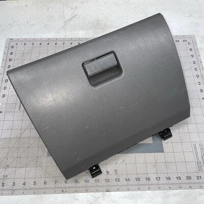 1998 2004 TOYOTA TACOMA DASH GLOVE BOX STORAGE COMPARTMENT Scratches GRAY - Image 1 of 4